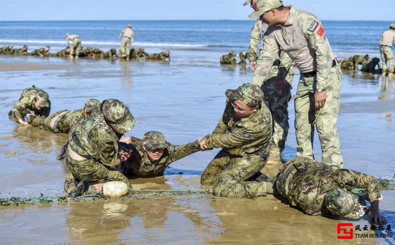 軍事拓展項目死亡爬行